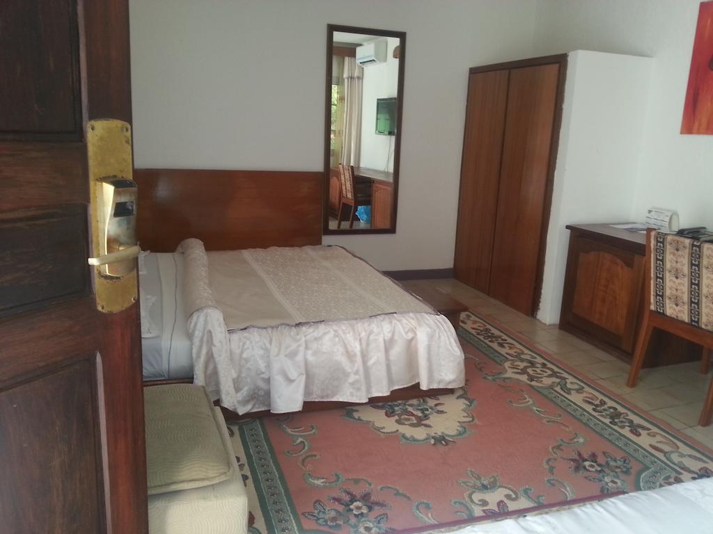 Hotel Framotel Kribi Exterior photo